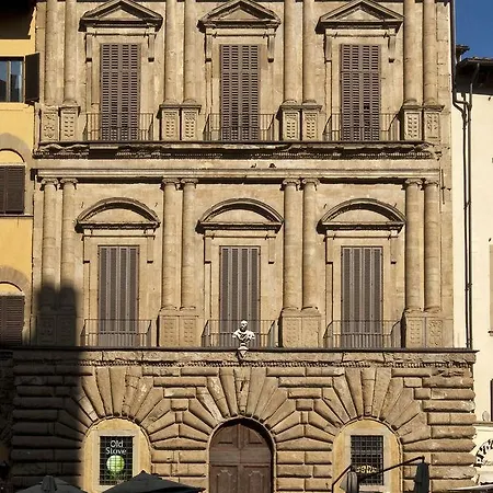 Palazzo Uguccioni Apartman