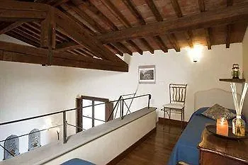 Apartman Palazzo Uguccioni *