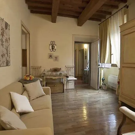 Apartment Palazzo Uguccioni