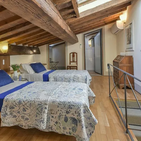 Apartment Palazzo Uguccioni