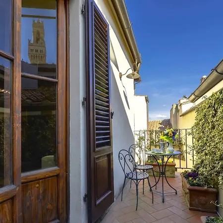 Palazzo Uguccioni Apartment Florence
