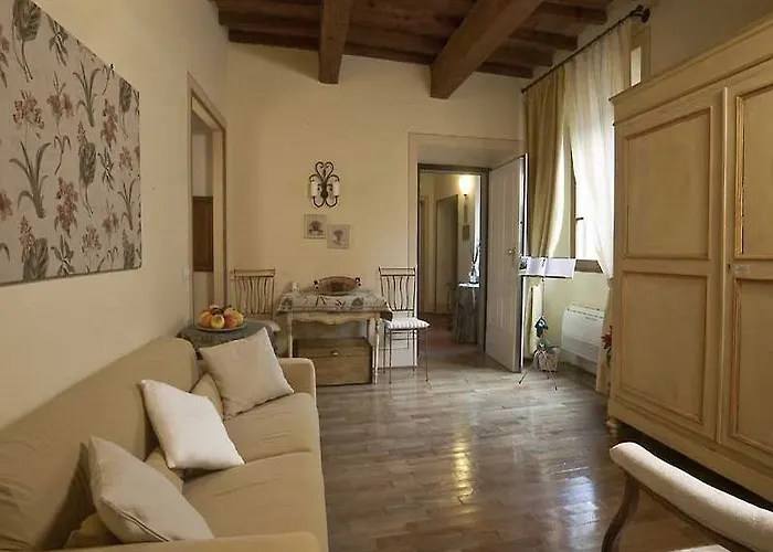 Διαμέρισμα Palazzo Uguccioni